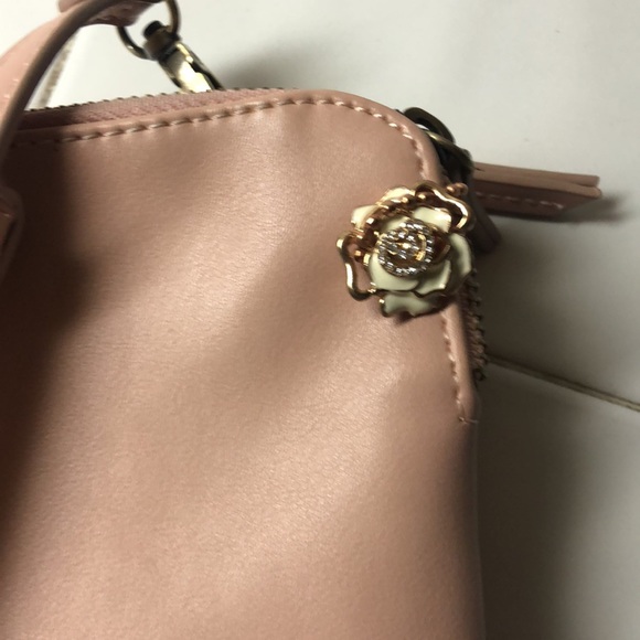 💙 URBAN OUTFITTERS LEATHER SHOULDER BAG - Picture 11 of 12